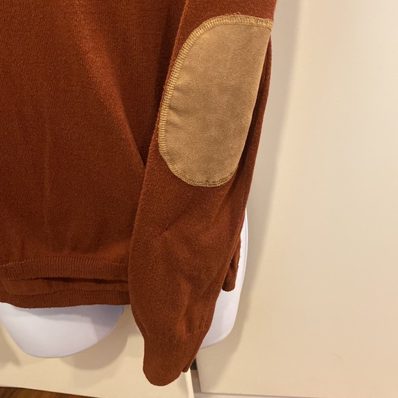 Large Forever 21 brown sweater with patched elbows. Never worn. - Picture 2 of 3